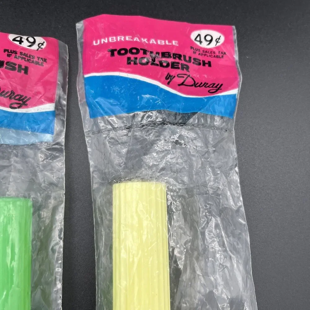 Lot of 2 Vintage Retro Plastic Travel 6